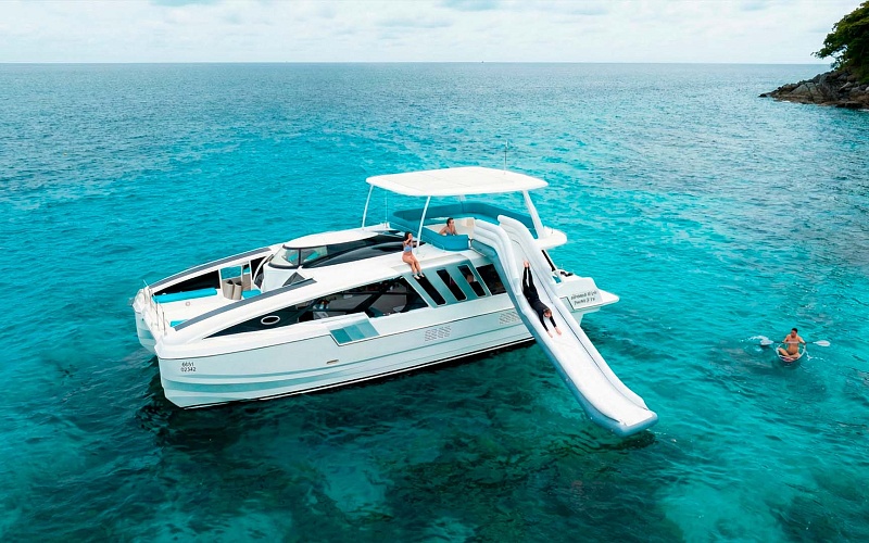 Power Catamaran 50